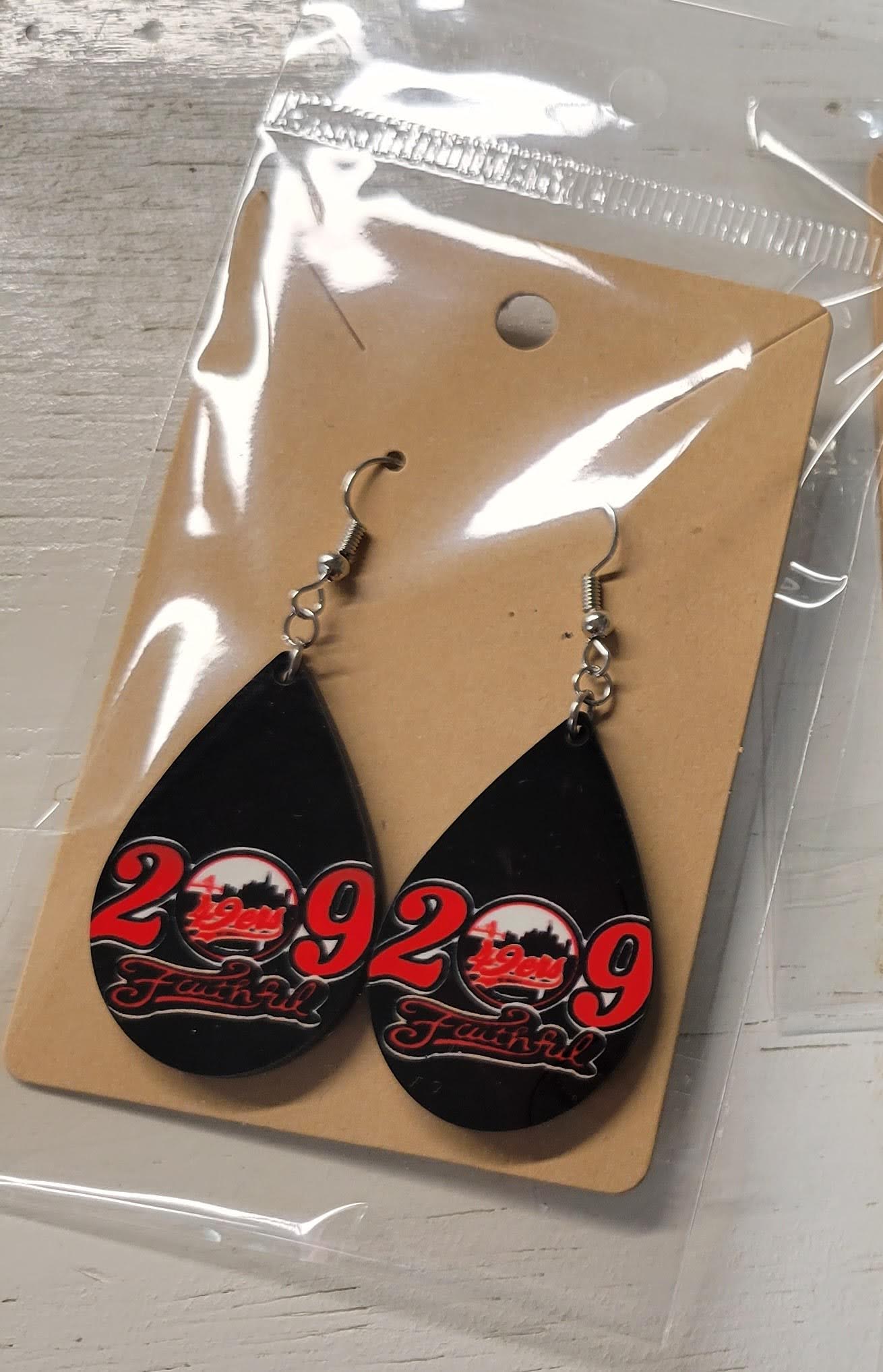 209 Faithful Earrings