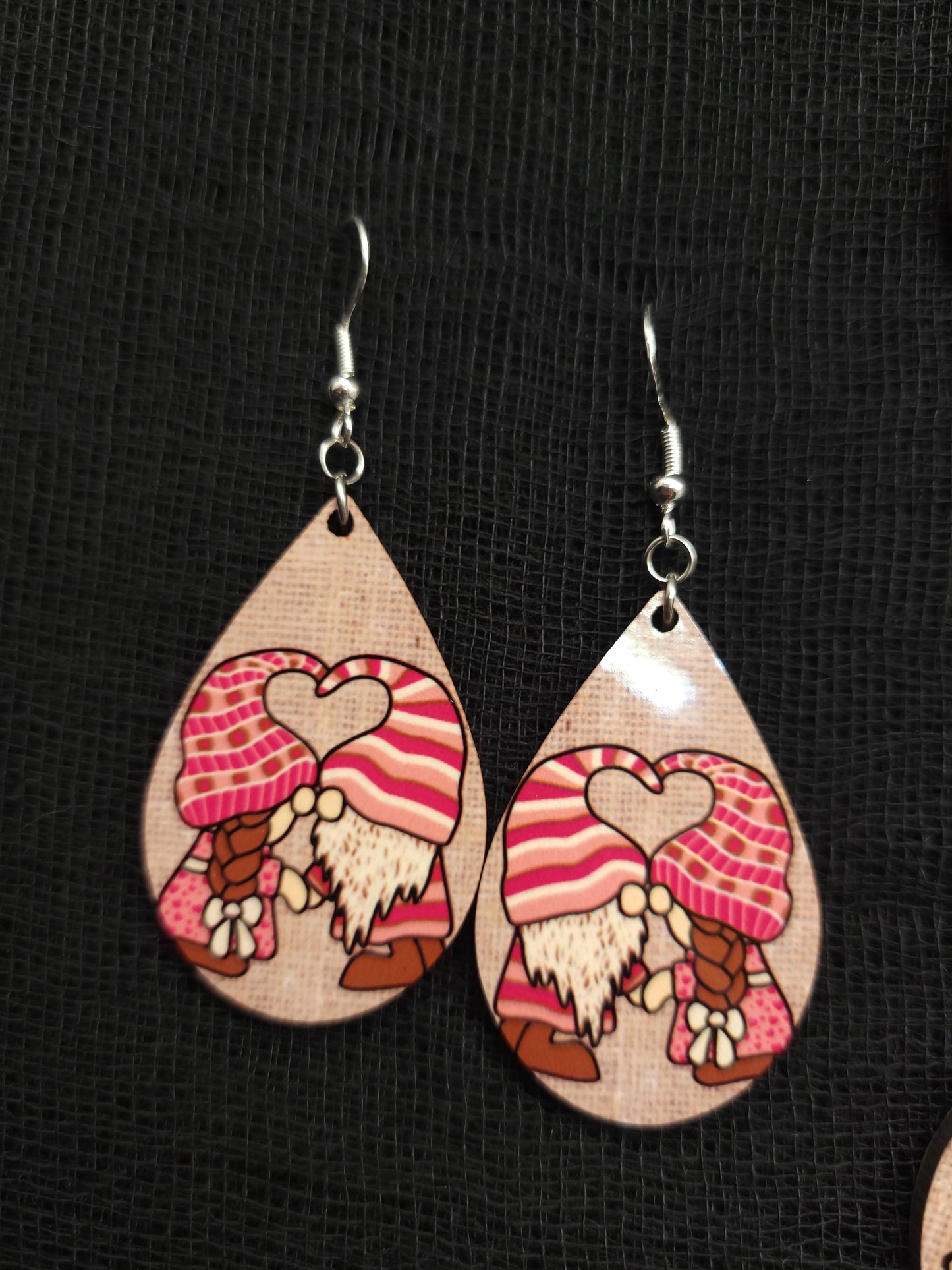 Gnomes in love Valentine Earrings